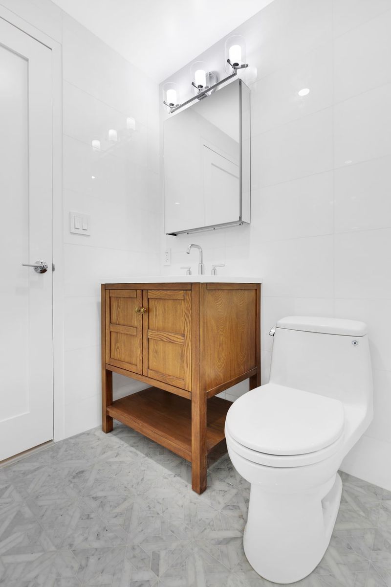 Bathroom Renovation Contractors in NYC | Gallery KBNY